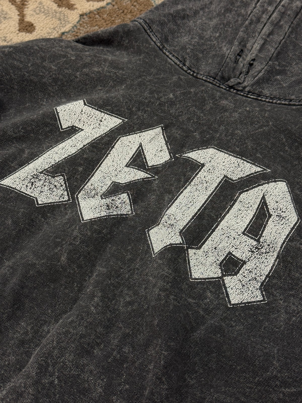 Colortone Hoodie Mens Medium Dark Gray Zeta Sorority or Fraternity Logo Pullover