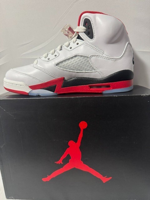 Nike Air Jordan 5 Retro OG Mens Size 6 M / 7.5 W Fire Red Black Tongue