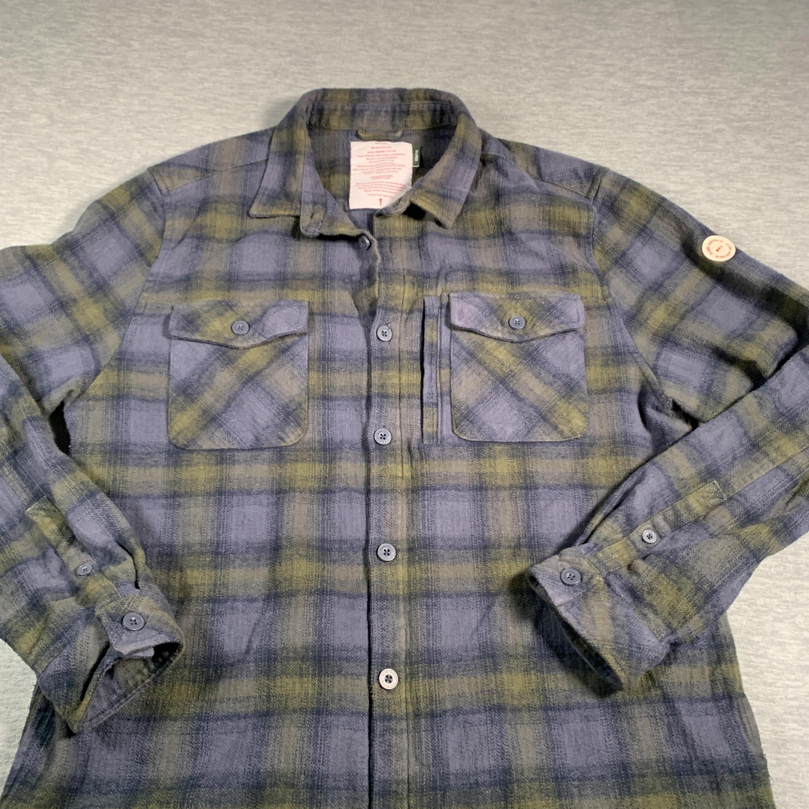 Globe Wanderer Shacket Shirt Mens XL Blue Green Plaid Organic Cotton Button Up