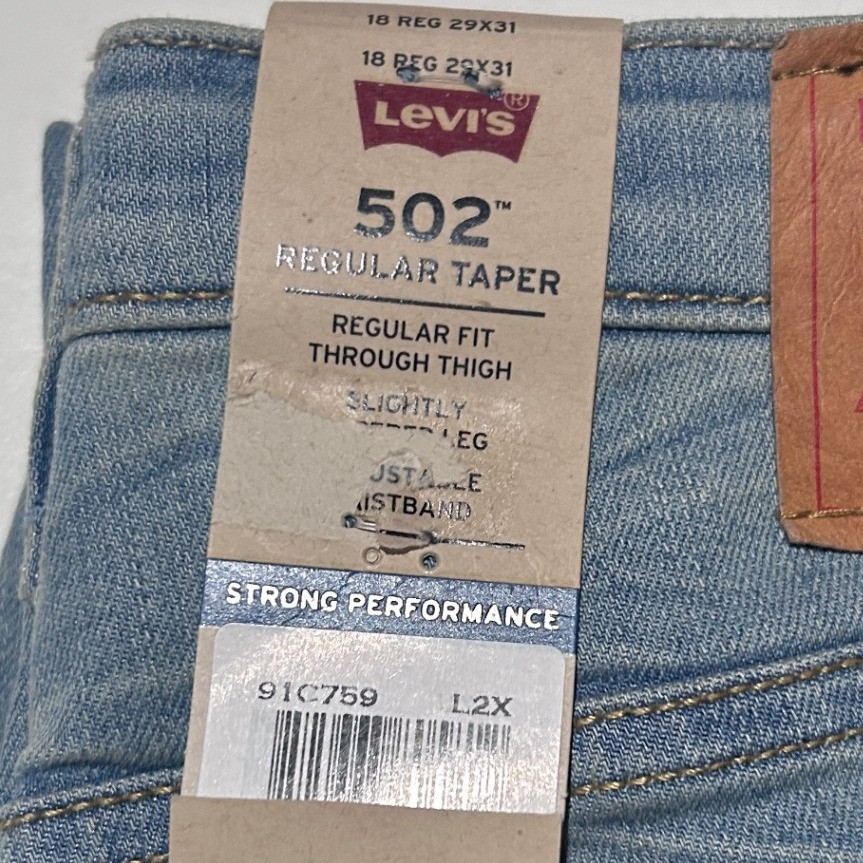 Levi’s 502 Regular Taper Jeans Boys 18 REG (29×31 ) Light Wash NEW