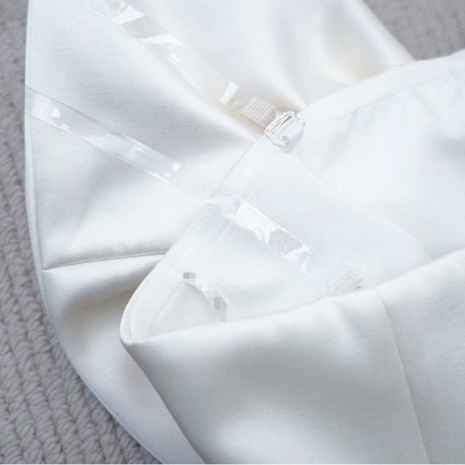 NWOT‎ Bronx and Banco Evie Bow Satin Elegant white Mini bridal Dress, XS