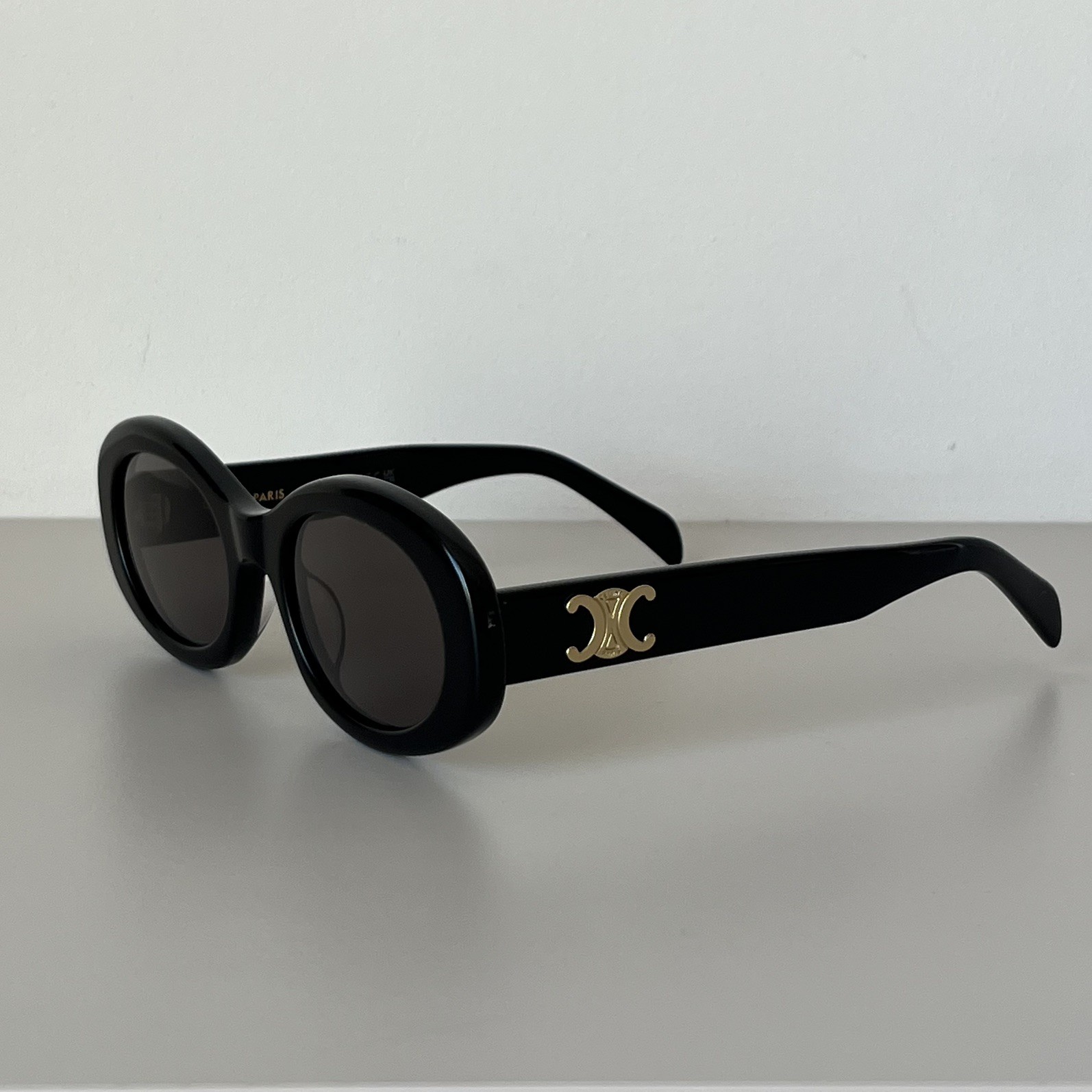 Celine CL40194 Triomphe Oval Shiny Black Sunglasses