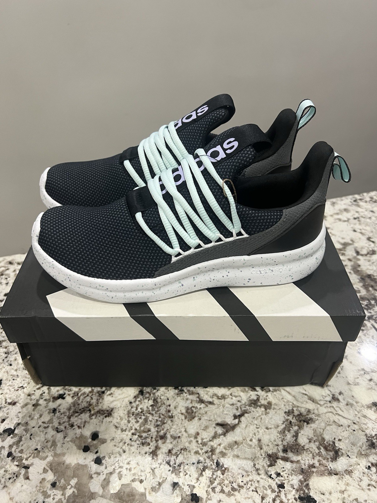 Lite Racer Adapt 7.0 JP5204 Size 3.5 Youth Brand New In Box