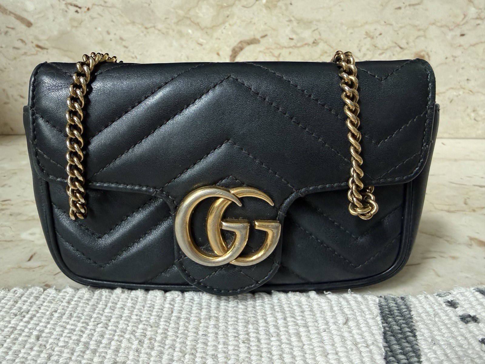 Iconic Gucci Marmont Super Mini Crossbody Black