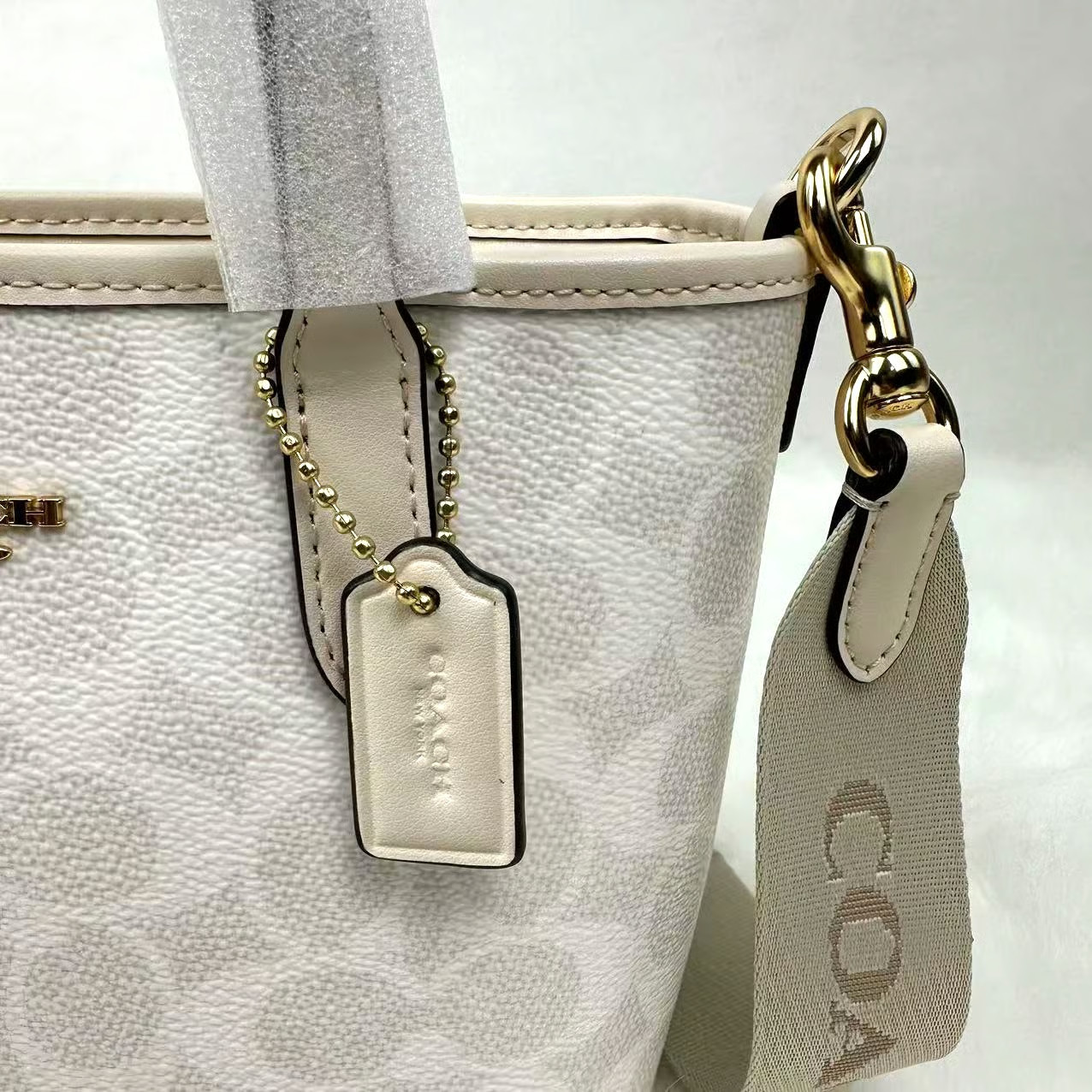 Coach City Mini Tote Bag Crossbody Signature Canvas White/Chalk NWT CW032
