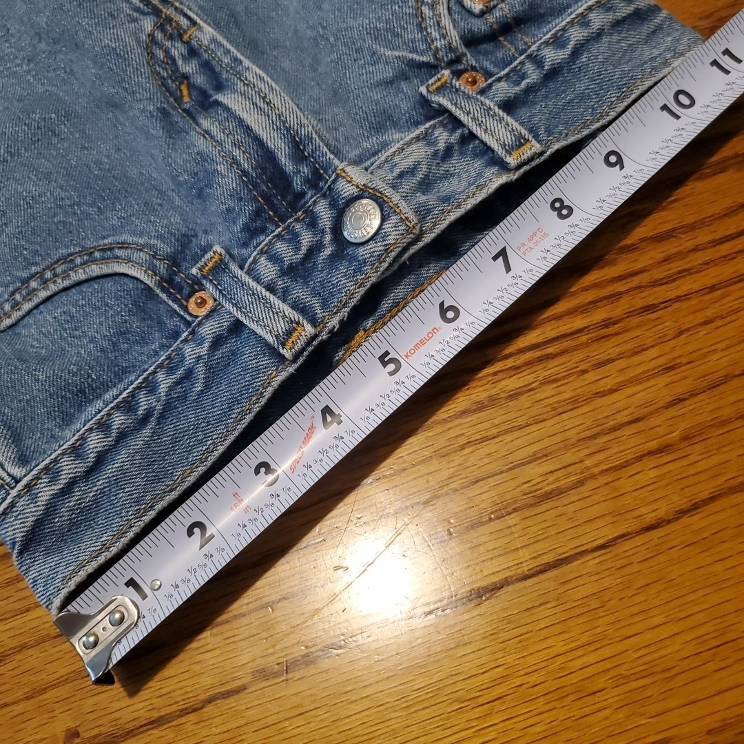 Vintage Levi’s 550 Blue Denim Jean Shorts 7X Reg Kids Red Tab Vintage