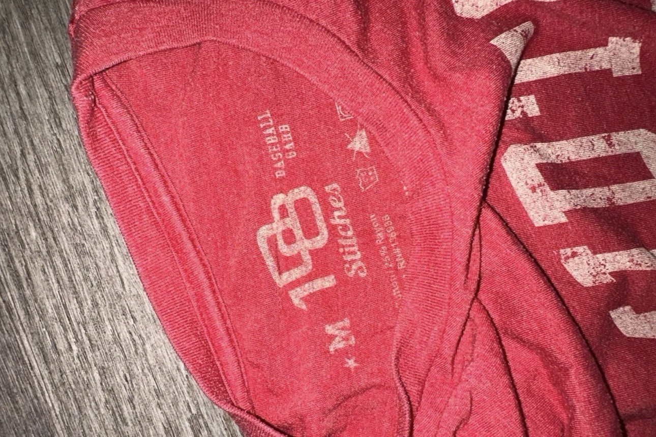 108 Stitches Red Short Sleeve Tee Shirt Size M