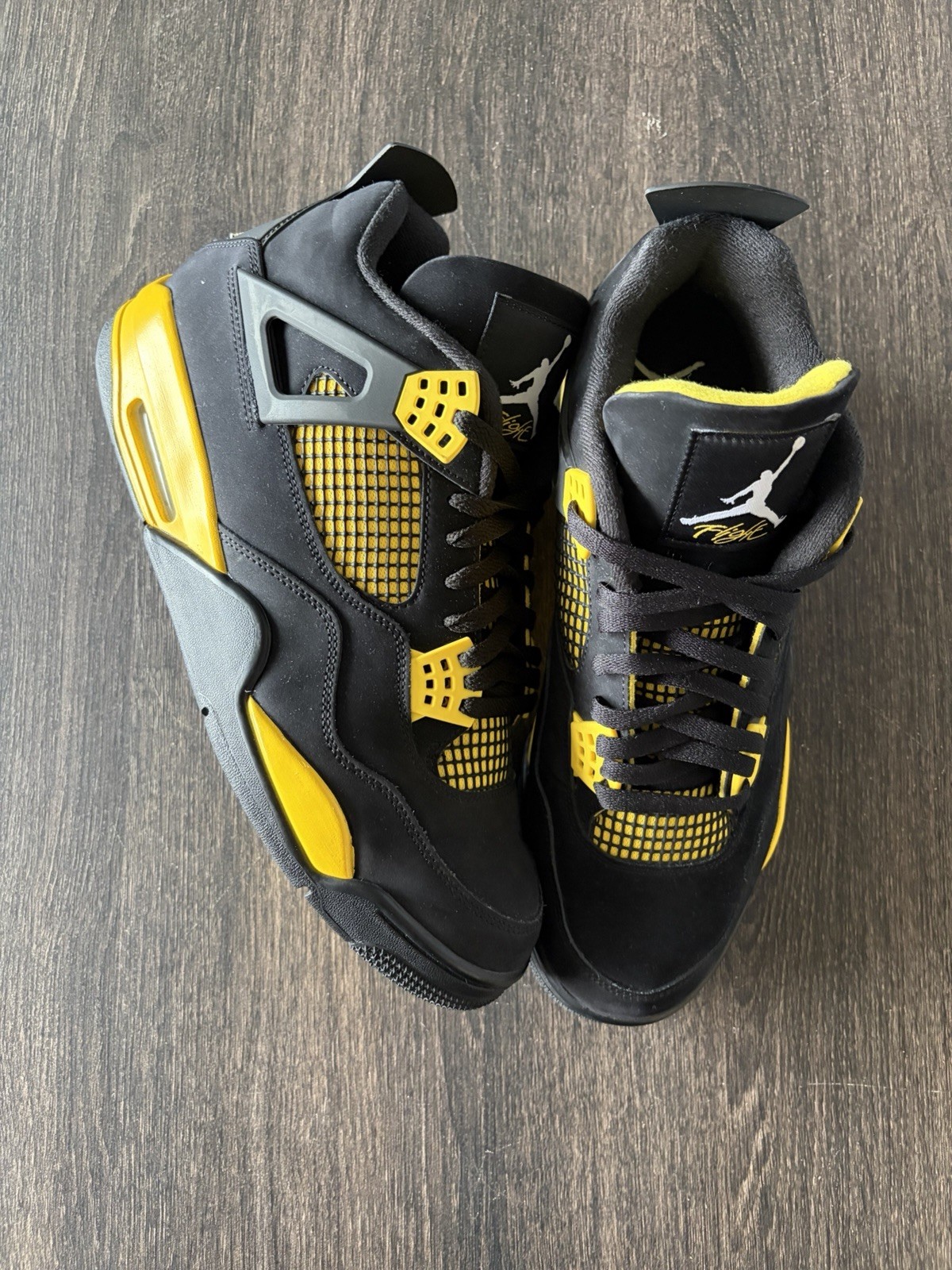 Size 13 – Jordan 4 Retro Thunder (2023) | DH6927-017