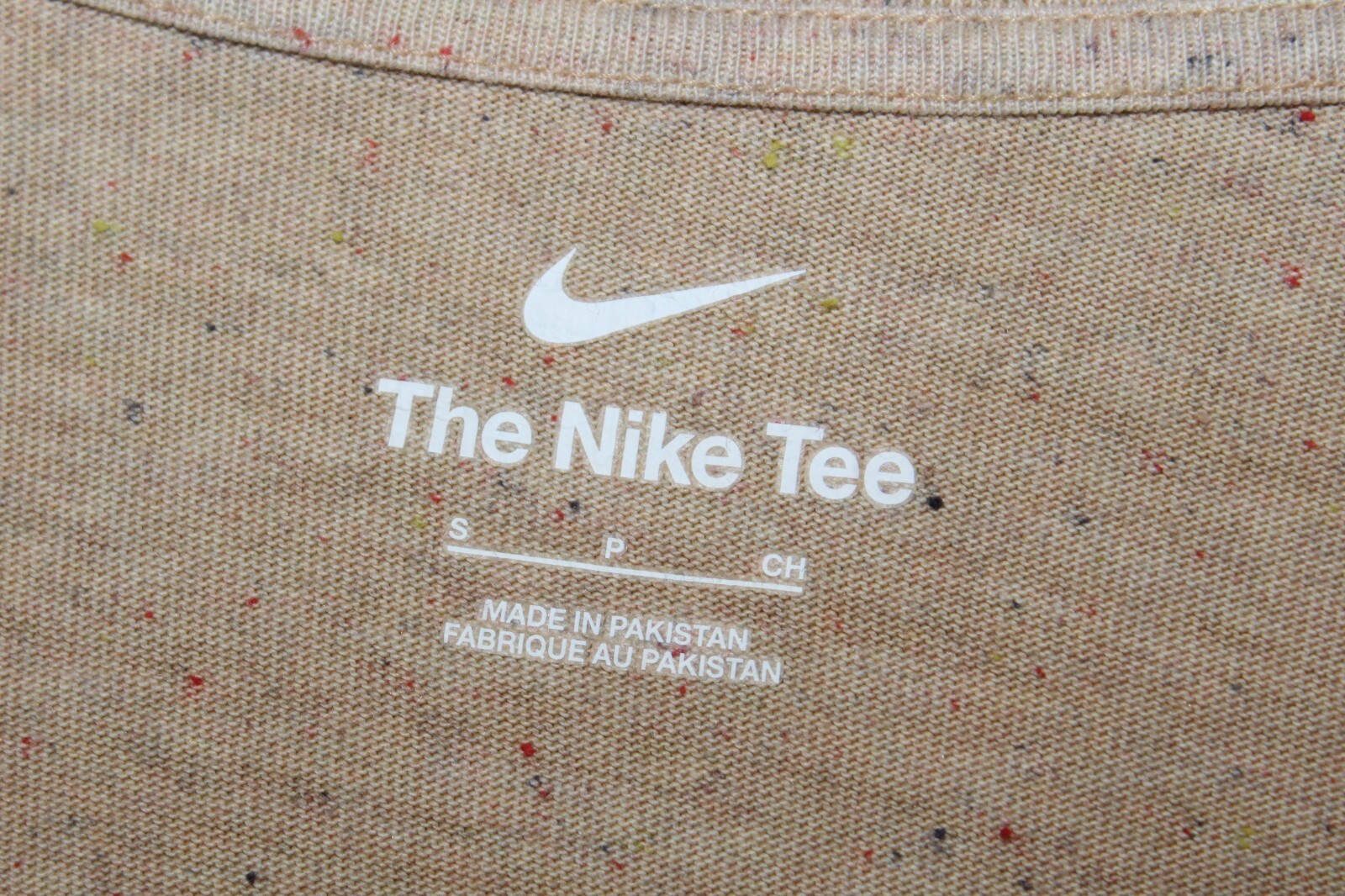 Nike Basketball Long Sleeve Shirt Men SMALL #DN3044-101 Yukon Brown