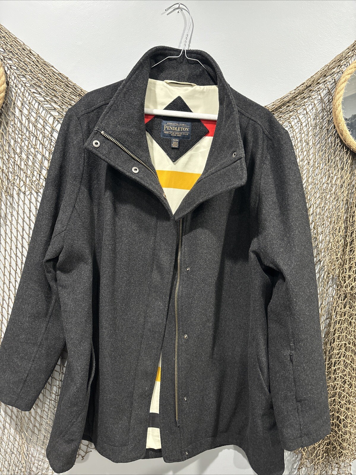 WOMEN’S PENDLETON Glacier Hudson Bay Striped Wool Jacket Pea Coat XL Gray Zip