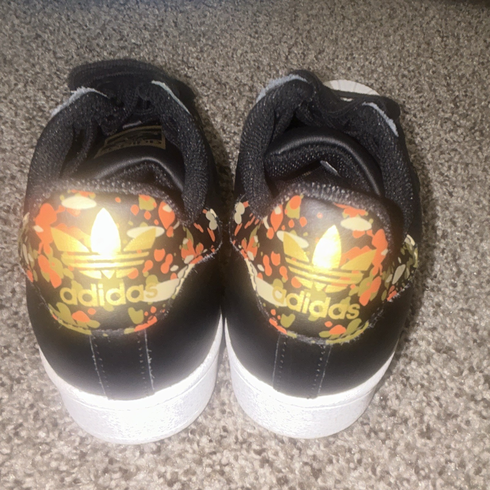 adidas Originals Superstar J Black Camo Fox Orange FY9831 Size 5Y/Women 6.5