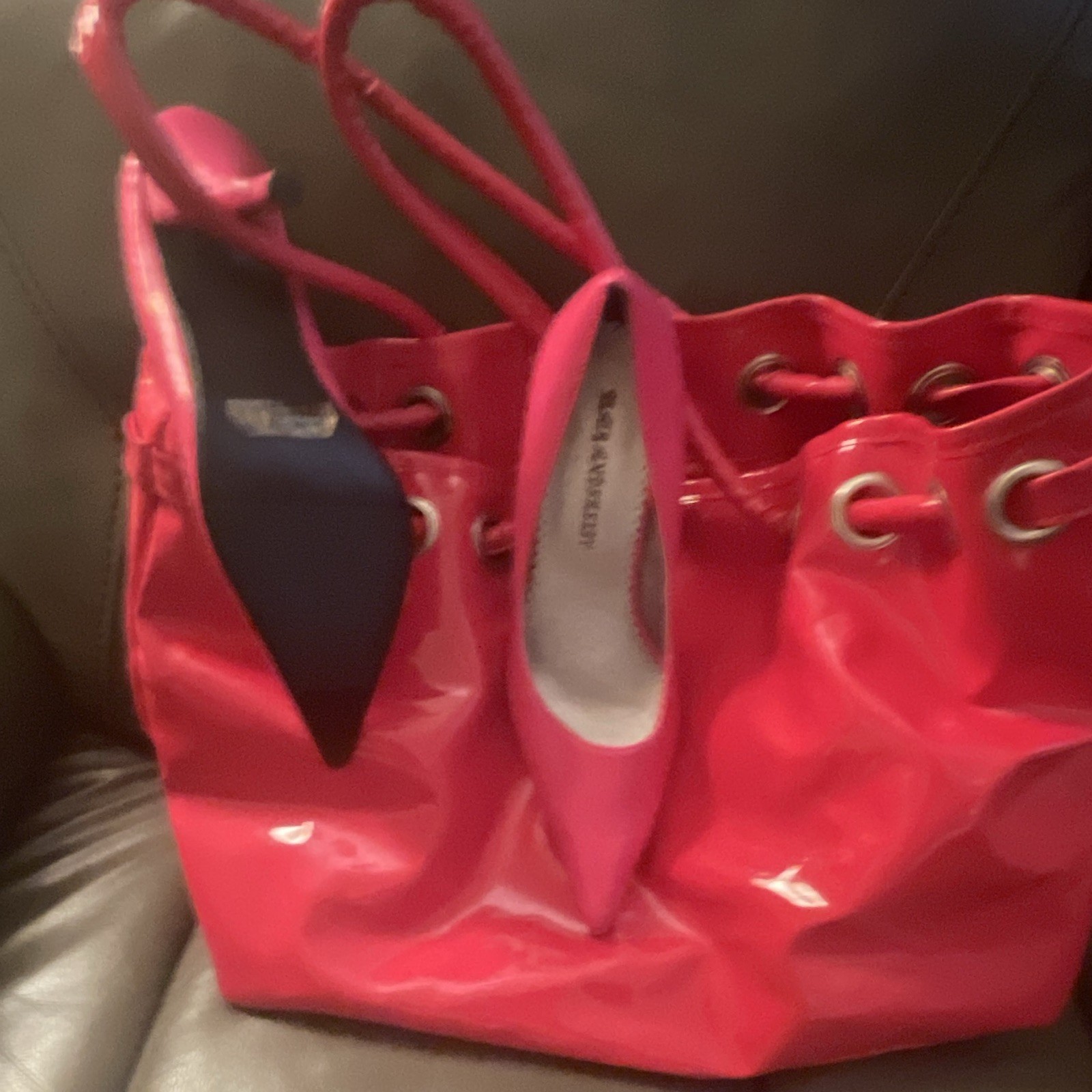 Betsey Johnson Pink Patent Bucket Drawstring Shoulder Bag Lined Charm