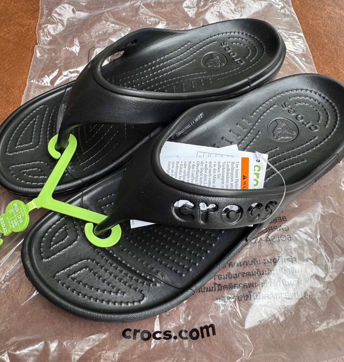 Crocs Unisex Baya Flip Flops 11999 Slip On Casual Beach Sandals Black M8/W10