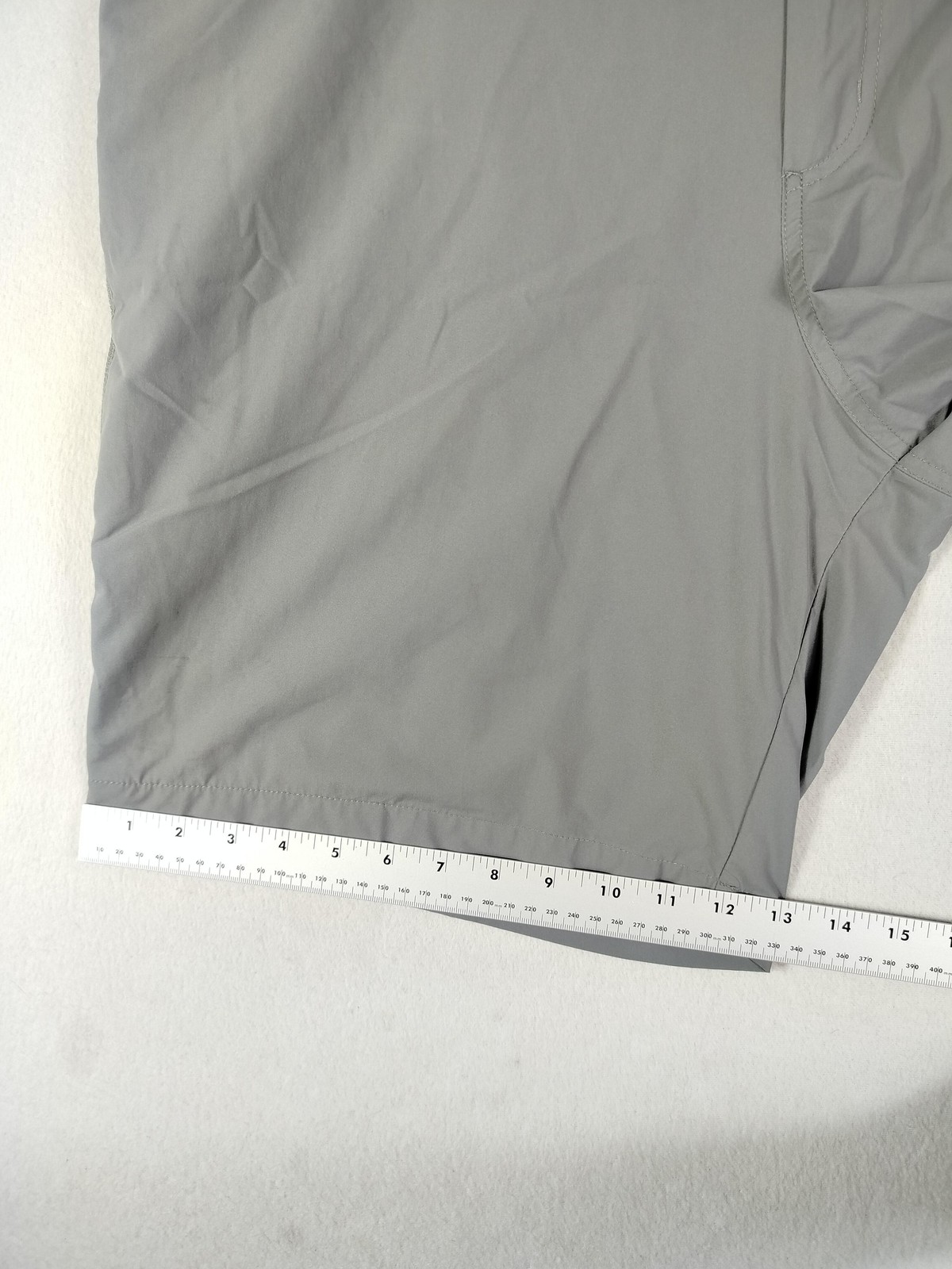 Orvis Shorts Mens 40 Gray Stretch Nylon Zip Pocket Hiking Golf Casual Outdoor