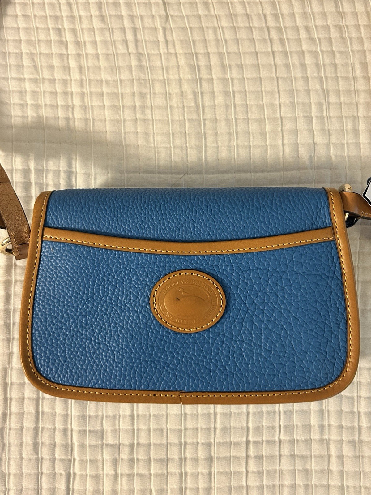 Dooney & Bourke Pebble Grain Turnlock Crossbody 22 in Mediterranean Blue, NWT