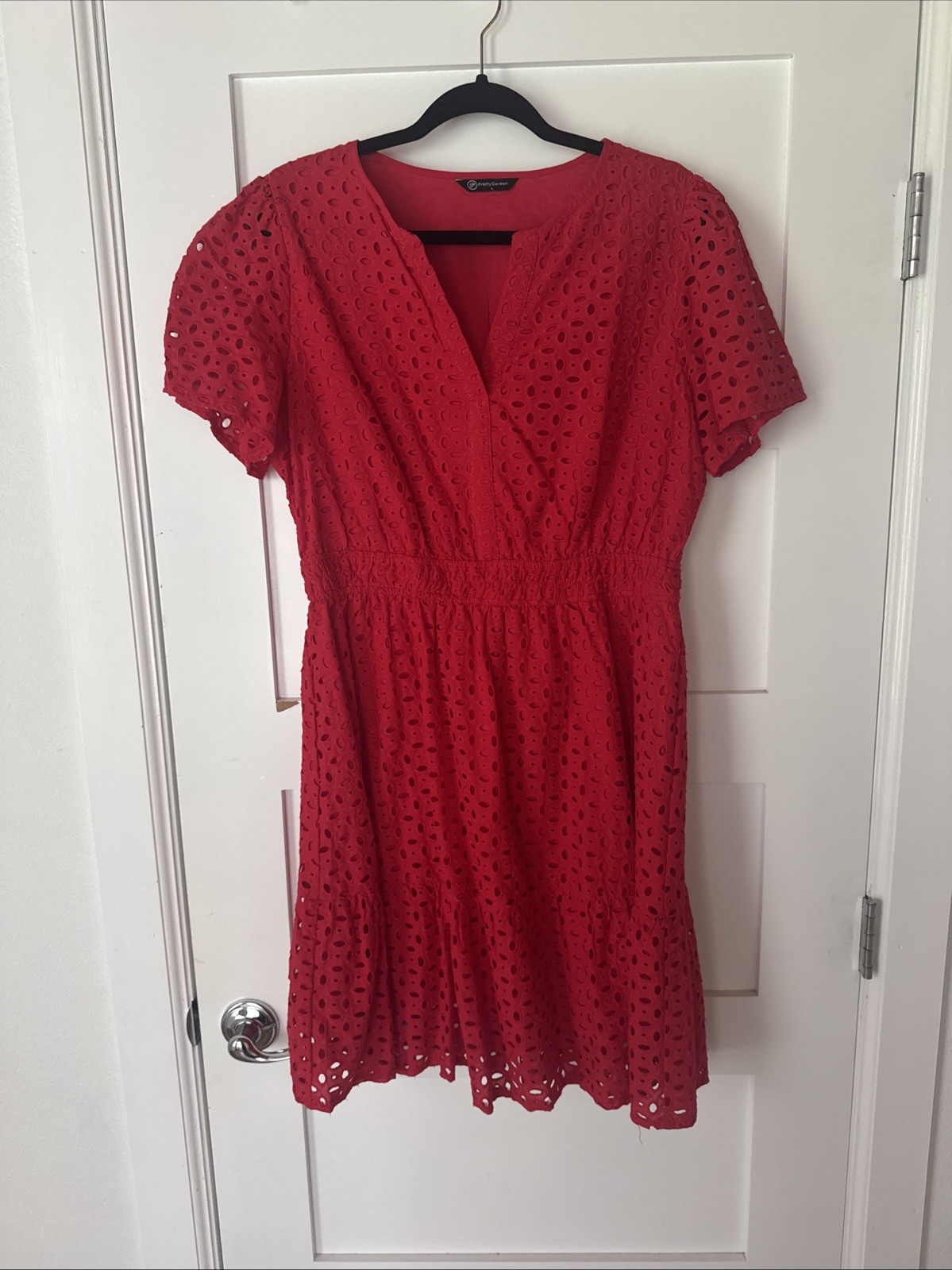 Pretty Garden Dress Womens Size L Red V-neck Short Sleeve Eyelet Daytime Party