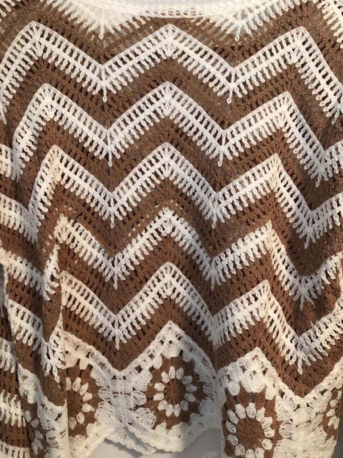 Hem & Thread Open Knit Crochet Sweater Lightweight Boho Long Sleeve Size M/L