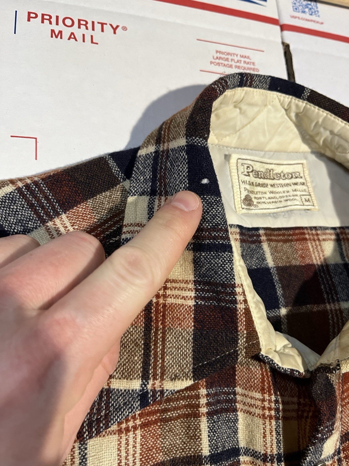vtg Pendleton Wool Pearl Snap Plaid Western Shirt Mens M Brown Blue Tan Flannel