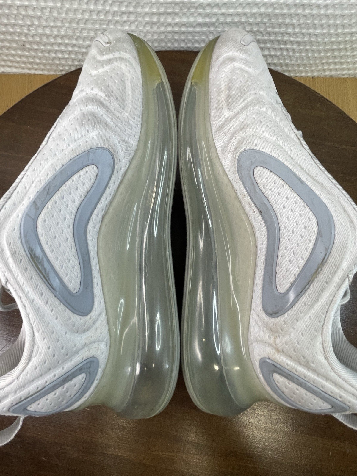 Nike Air Max 720 Vast Grey White Athletic Shoes Women’s Size 9.5 Sneakers