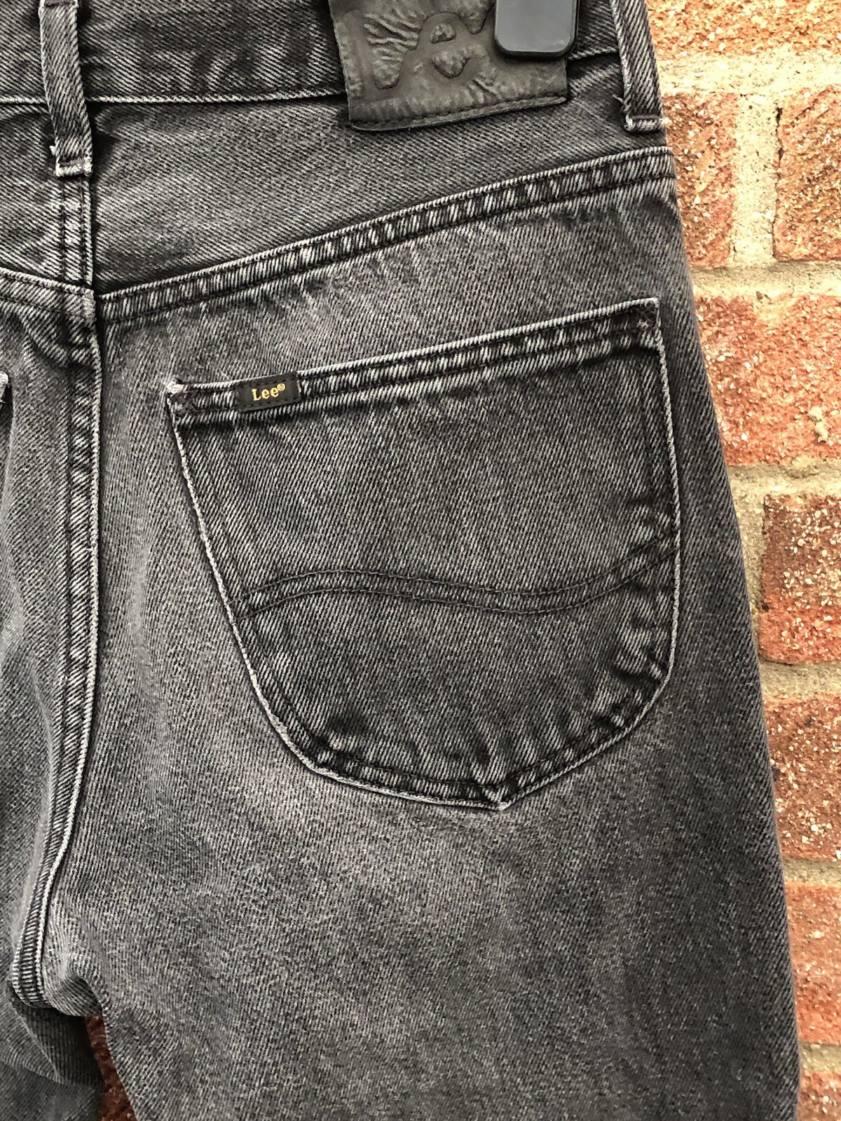 Lee Mens Brooklyn Comfort Jeans W32 (shrunken? check description)