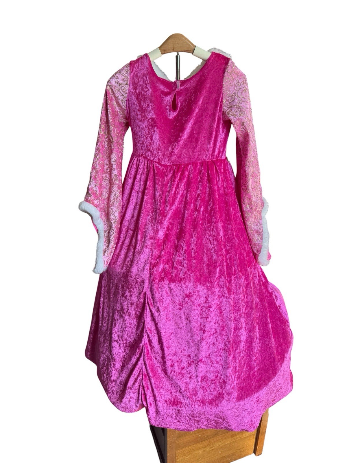 What A Character Aurora Sleeping Beauty Girls 7-8 Pink Hoop Costume