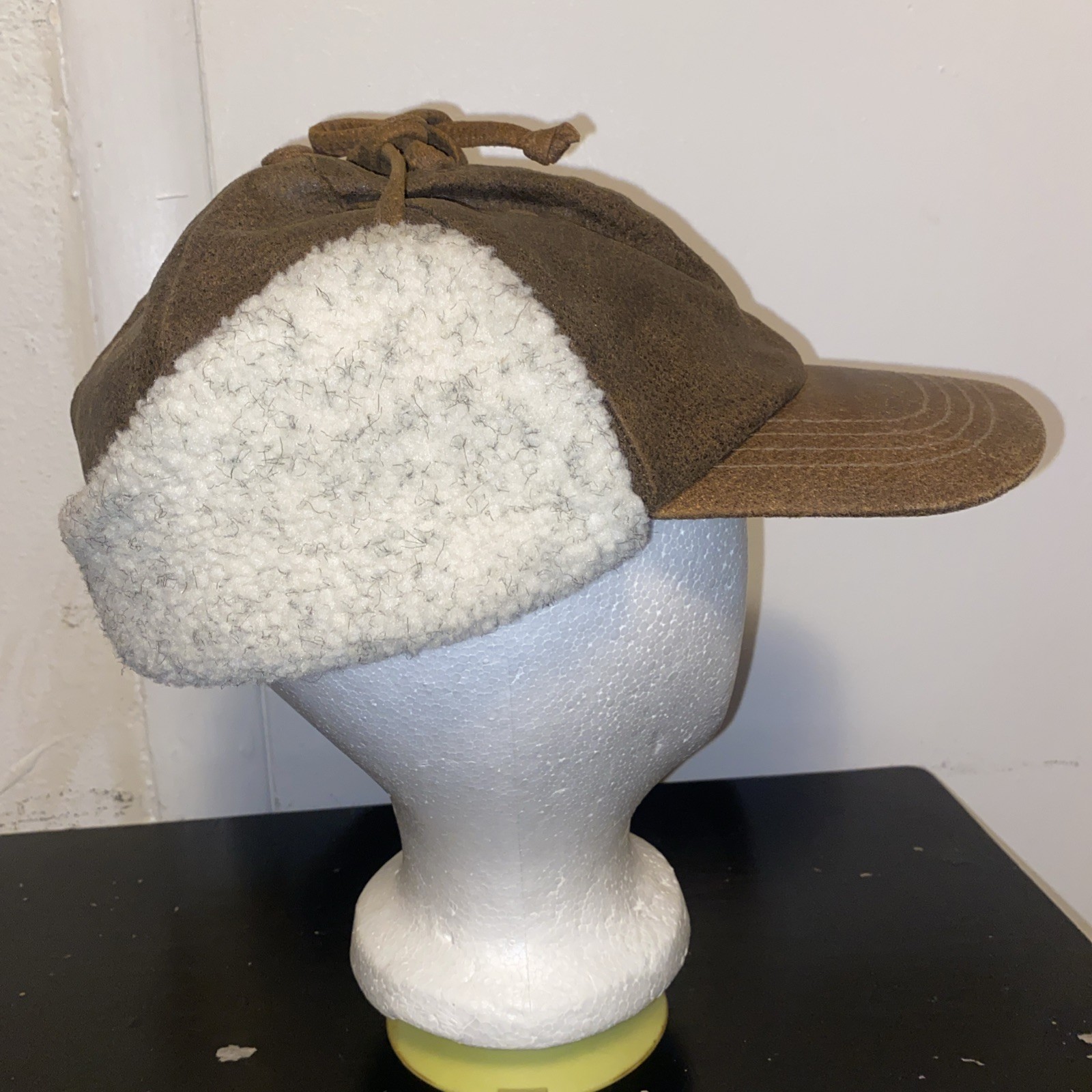Outback Trading Co Hat Cap Fitted Mens XL Leather Ear Flap Sherpa McKinley