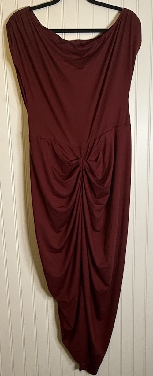 Women’s SHEIN Dress Size 1X Red Assymetrical