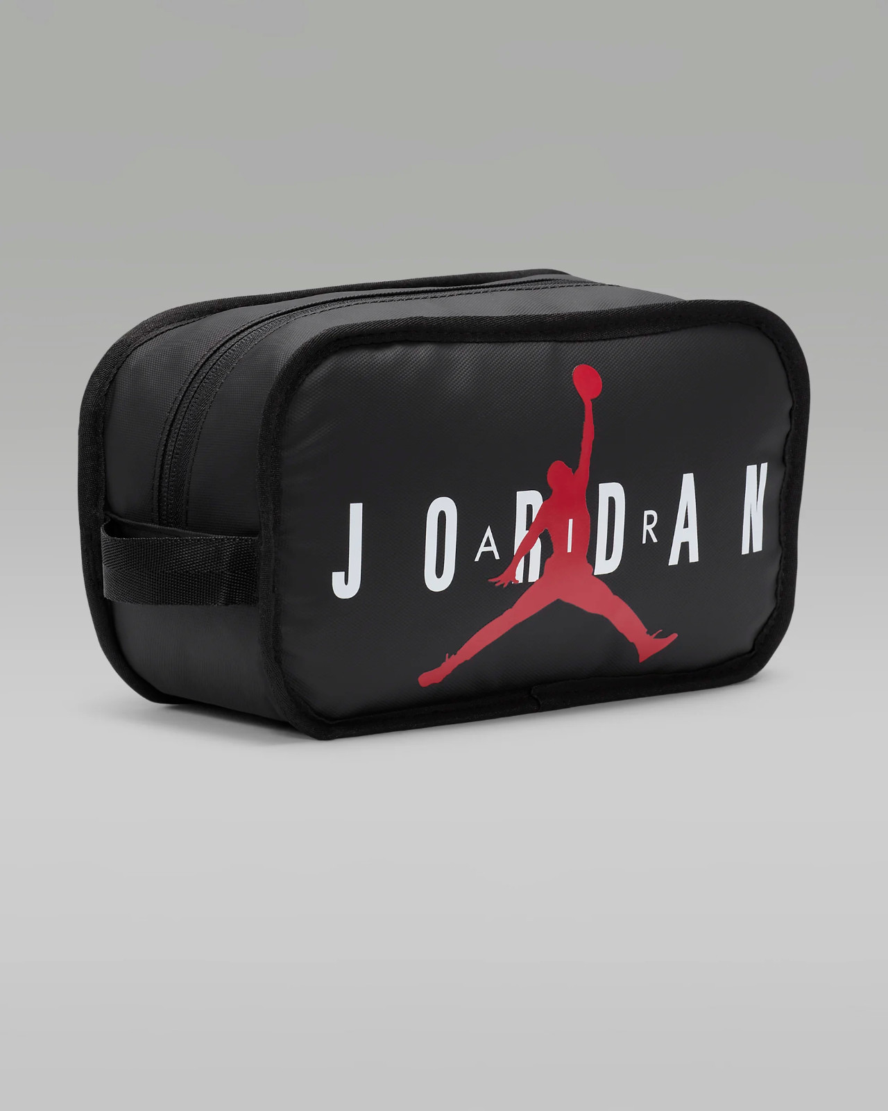 NIKE men’s $40 Michael Jordan Toiletry Bag Padded Dopp Kit black 1 1x5x4 black