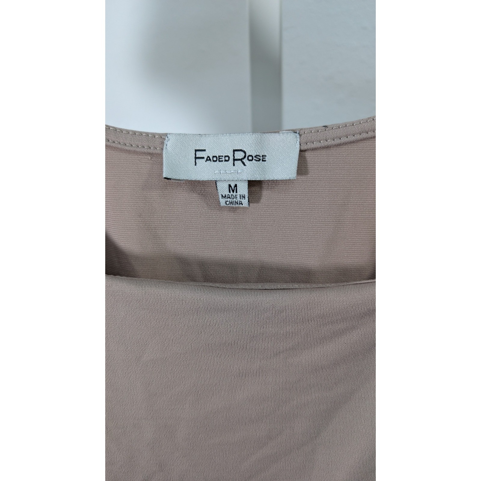 Faded Rose Womens Square Neck Ruched Side Crop Top Taupe Mauve Size Medium