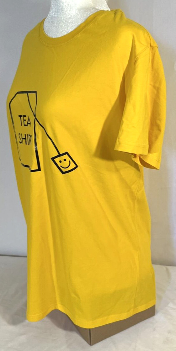 Misses “TEA Shirt” Size XL Yellow 95% Cotton 5% Spandex S/S Graphic T-Shirt