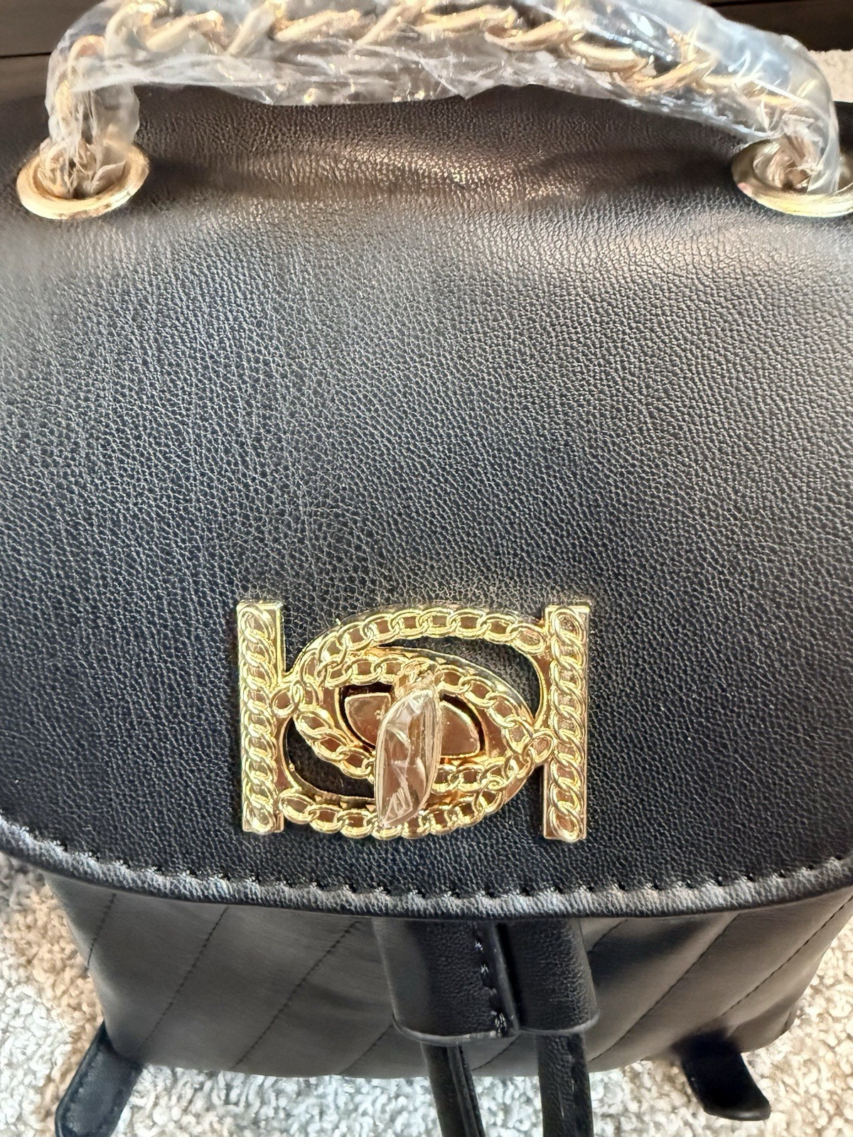 Bebe Black Backpack Drawstring Turn Lock Quilted Gold Hardware Adjustable Strap