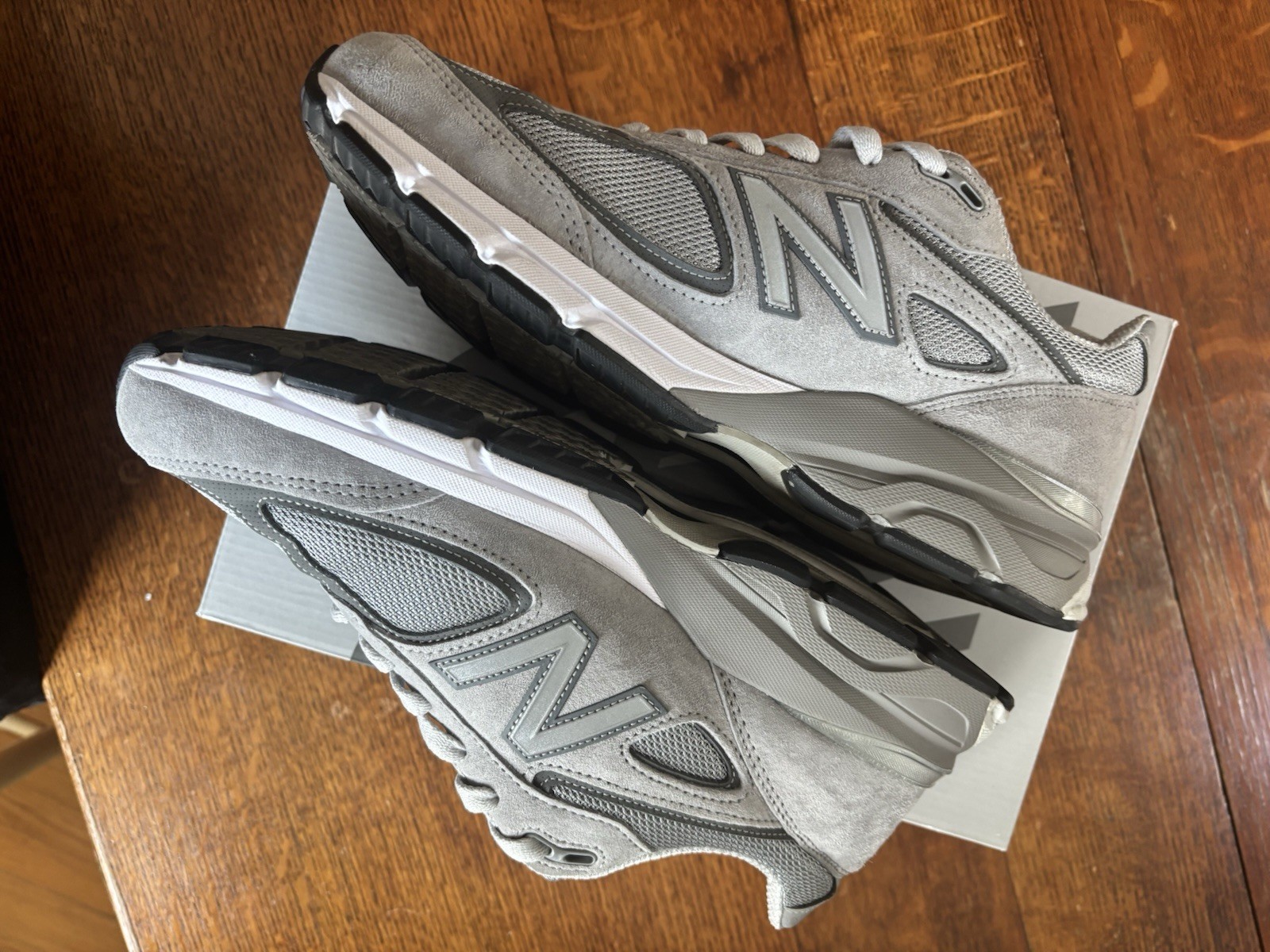 Size 11.5 – New Balance 990v4 Made in USA Grey Silver