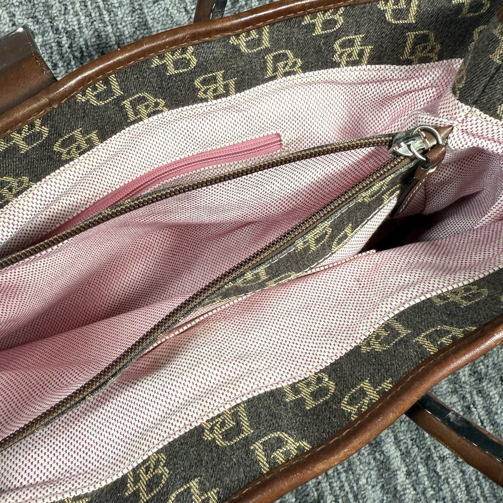 Dooney & Bourke Satchel Tote Bag Push Lock Signature Canvas Leather Trim Purse