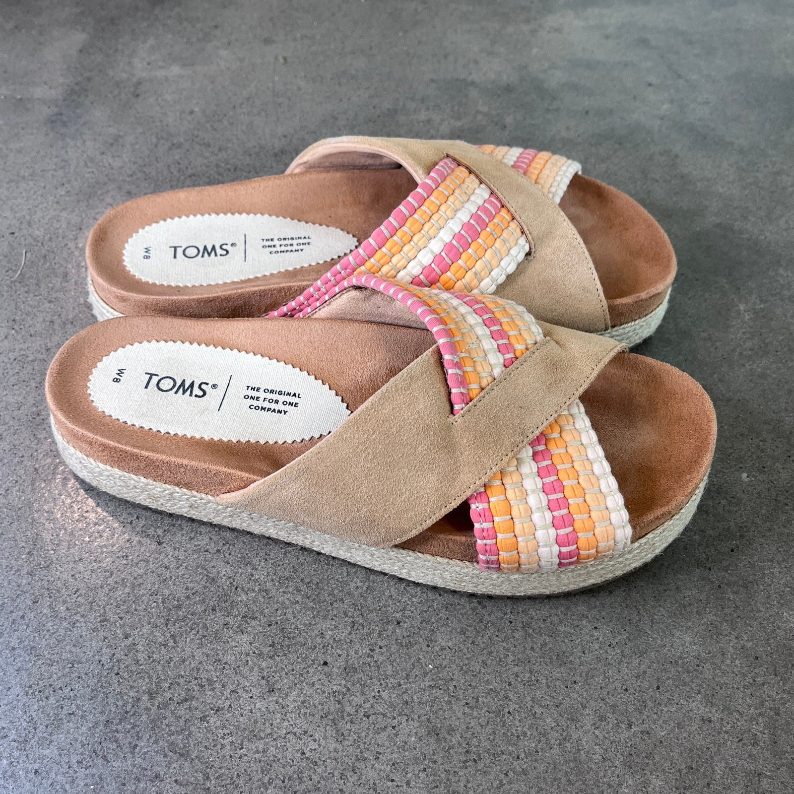 Toms shoes Paloma earth tone suede Sandals womens size 8.5 shoes
