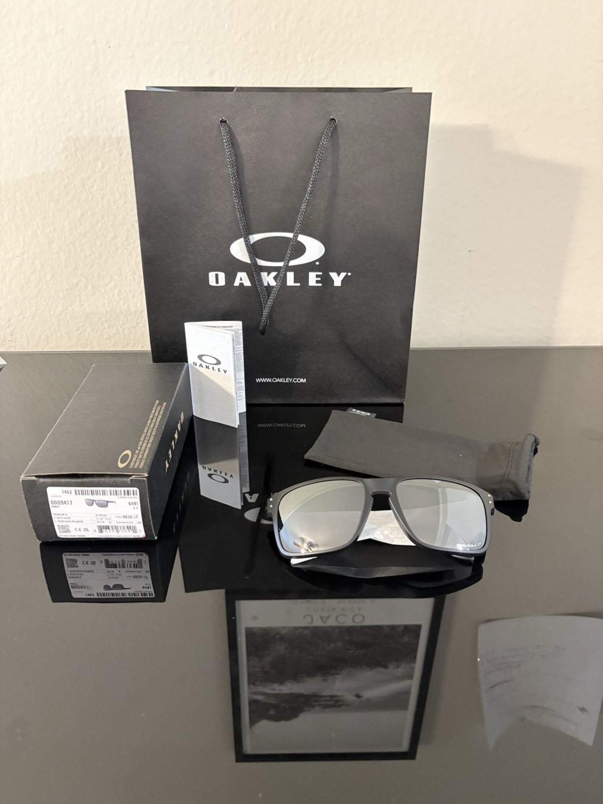 Oakley OO9417 Men’s Rectangle Sunglasses – Black Plastic/Gray Mirrored Lens