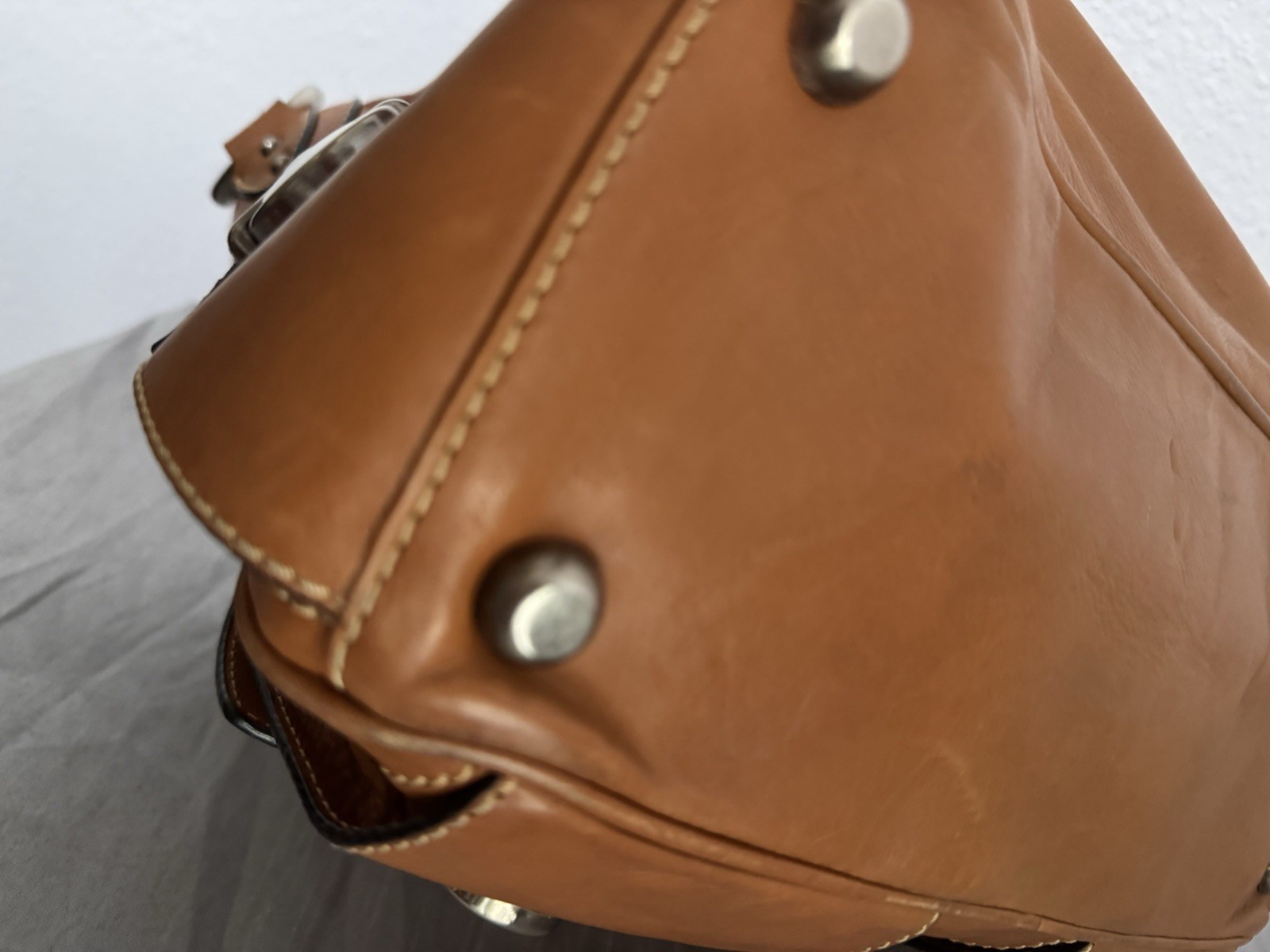 Marc Jacobs Multi pocket Blake Brown/ Cognac Bag push lock Pockets