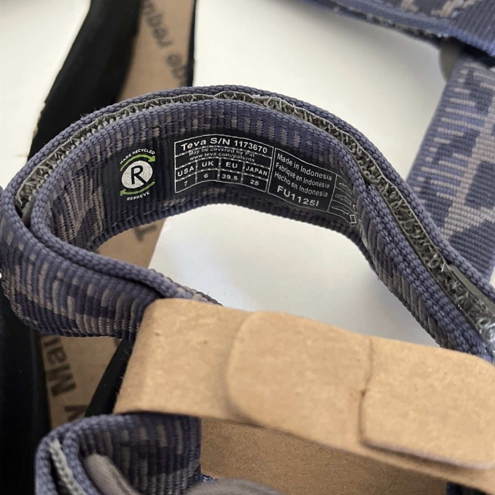 Teva Men’s Hurricane XLT3 Navy Grey Men Strap Outdoor Sandal 1173670 Size 7 NEW