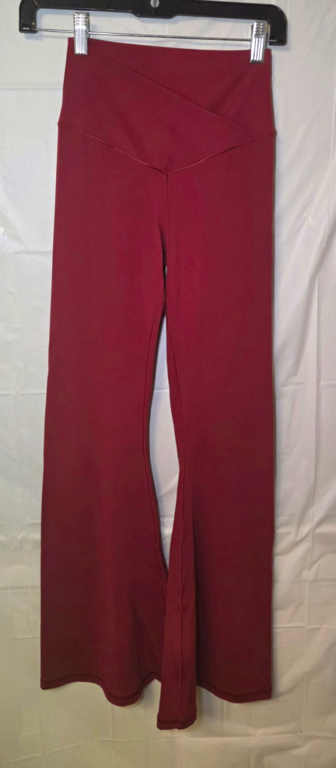 OFFLINE by Aerie Women’s Red Flare Pants M High Rise Stretch 0002