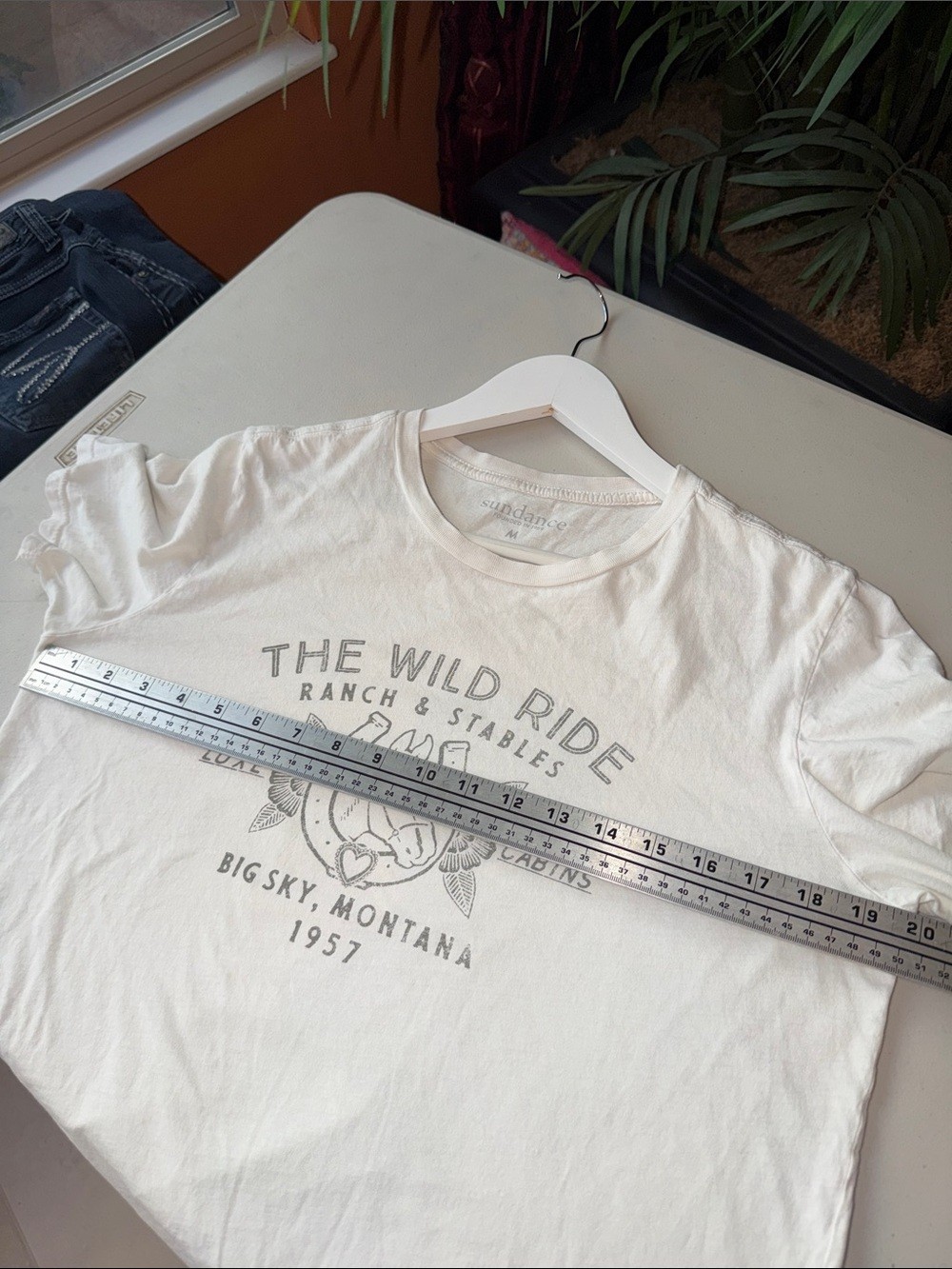 SUNDANCE Pale Cream ‘The Wild Ride’ Graphic Short Sleeve Tee M