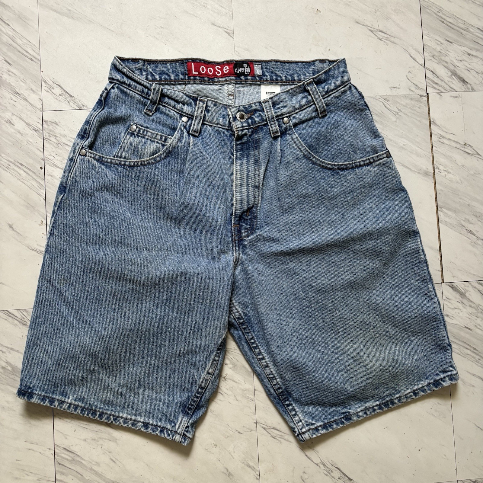 90’s Levi’s Silvertab Men’s Loose Blue Denim Jean Shorts Sz 32