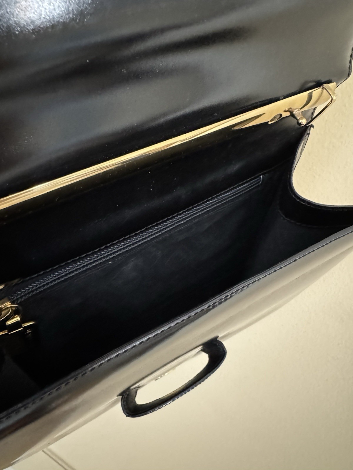 Moschino Redwall Heart Bag Black Patent Leather