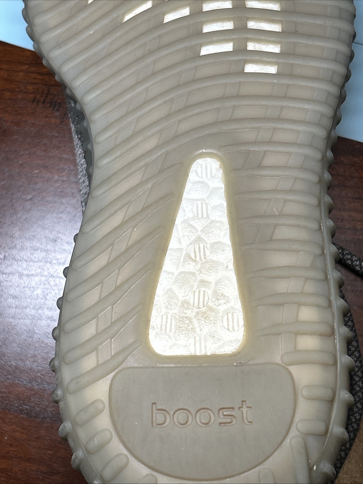 Adidas Yeezy Boost 350 V2 Beluga Gray Men’s Size 7 Gray Orange HQ7045 OG Box