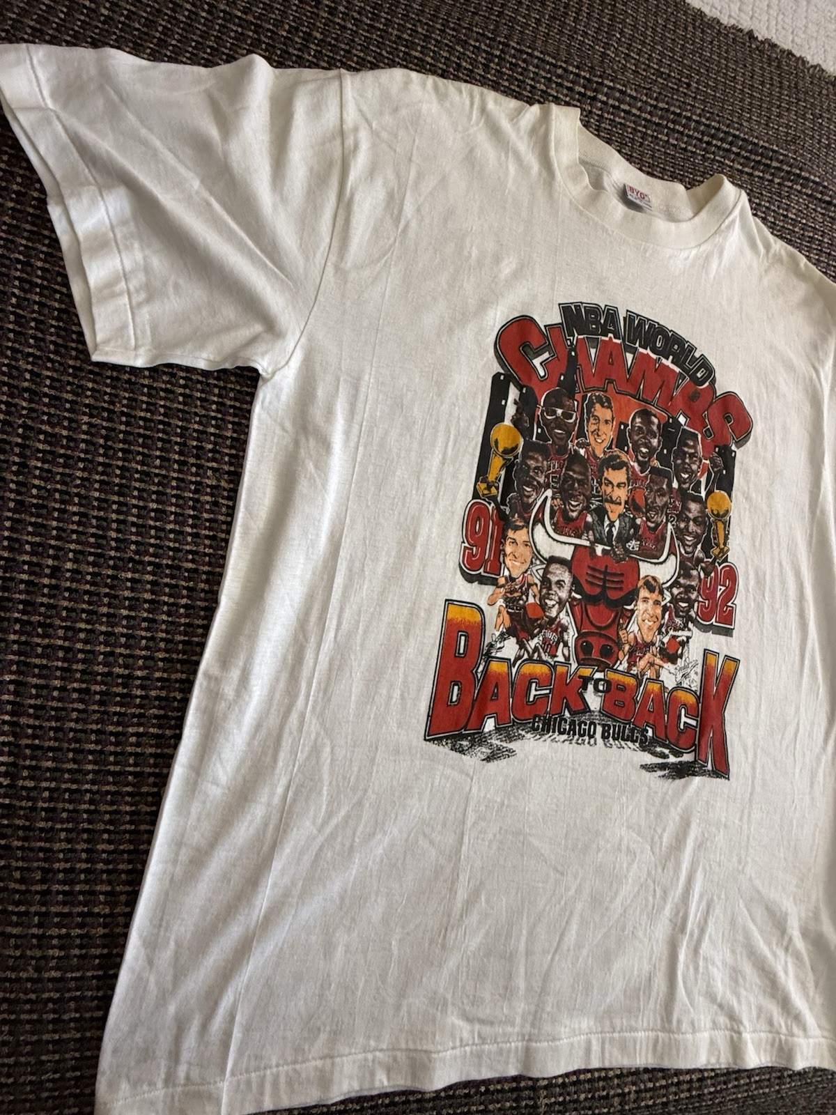 Vintage Chicago Bulls 1992 Back To Back Champions Caricature T Shirt Size XL