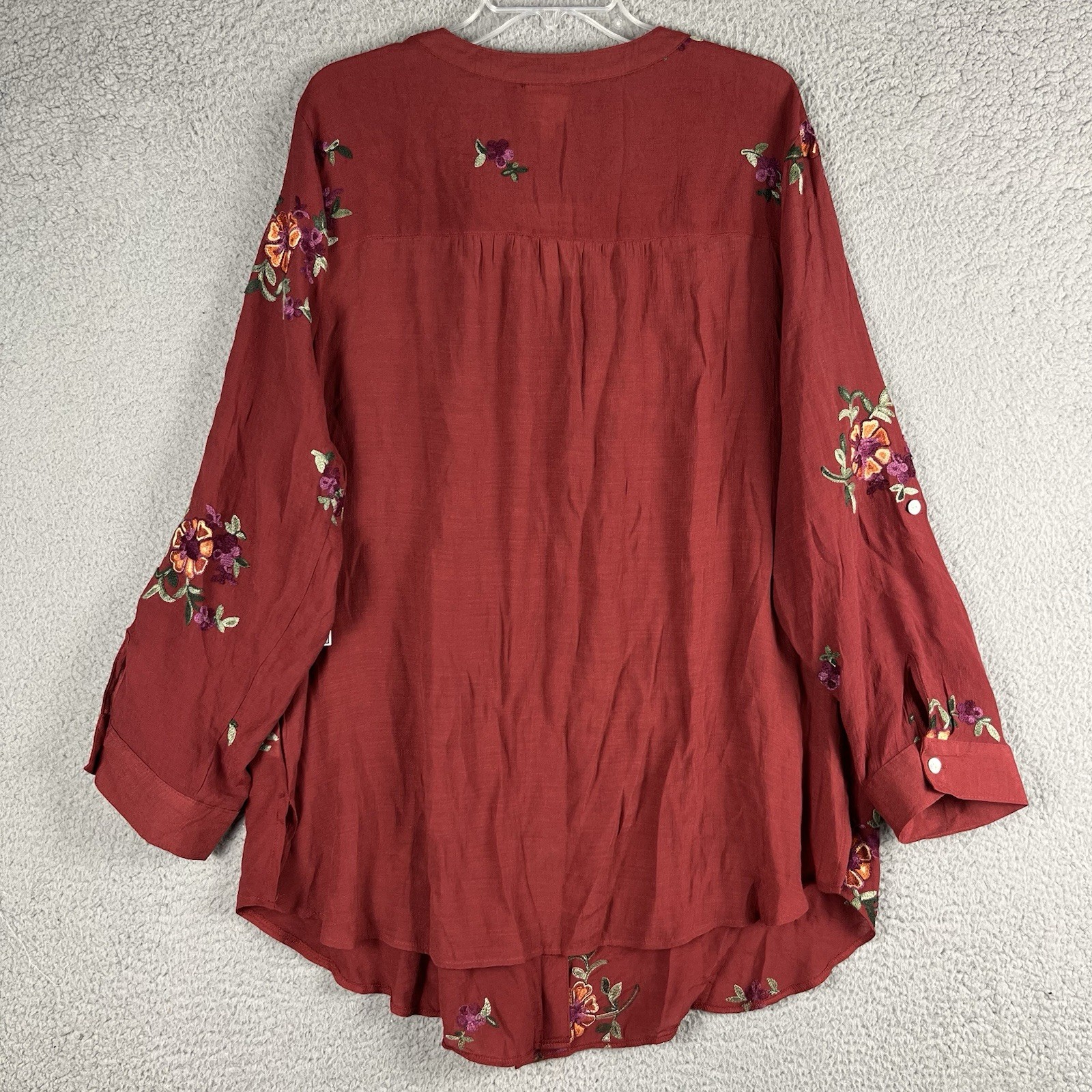 NEW Fig and Flower Blouse Womens 3X Burgundy Embroidered Floral Button Up Top