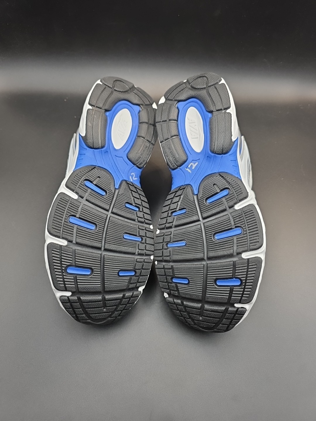 AVIA 5000 Performance Sneakers Womans Sz 8 Order Control White Blue Silver NEW
