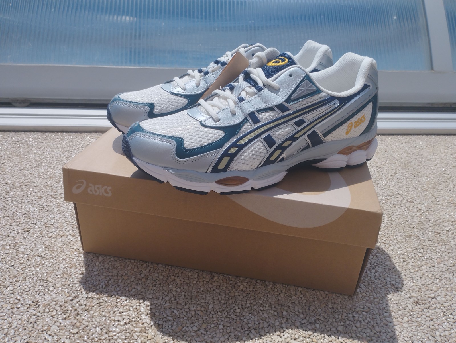 Size 10.5 – ASICS Gel NYC 2055 Silver Cream Midnight