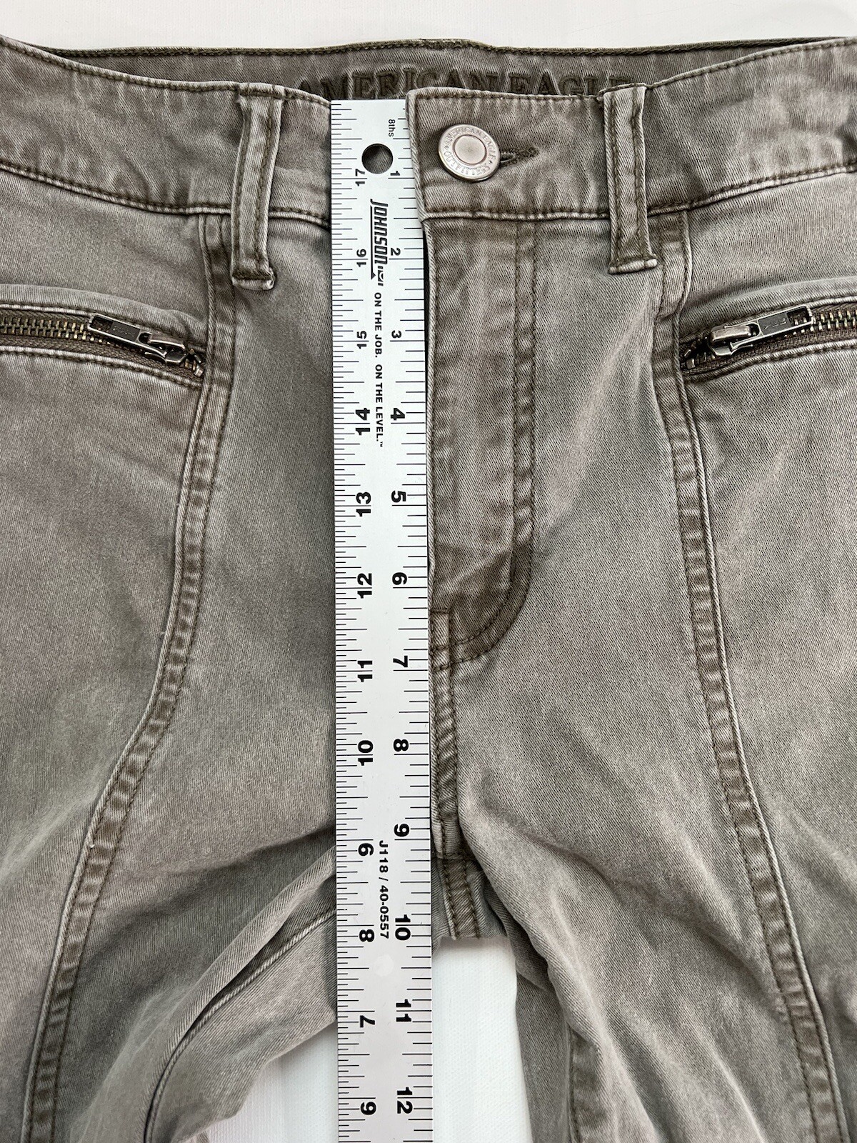 American Eagle Women’s Size 2 Hi Rise Jeans Pants Gray Green