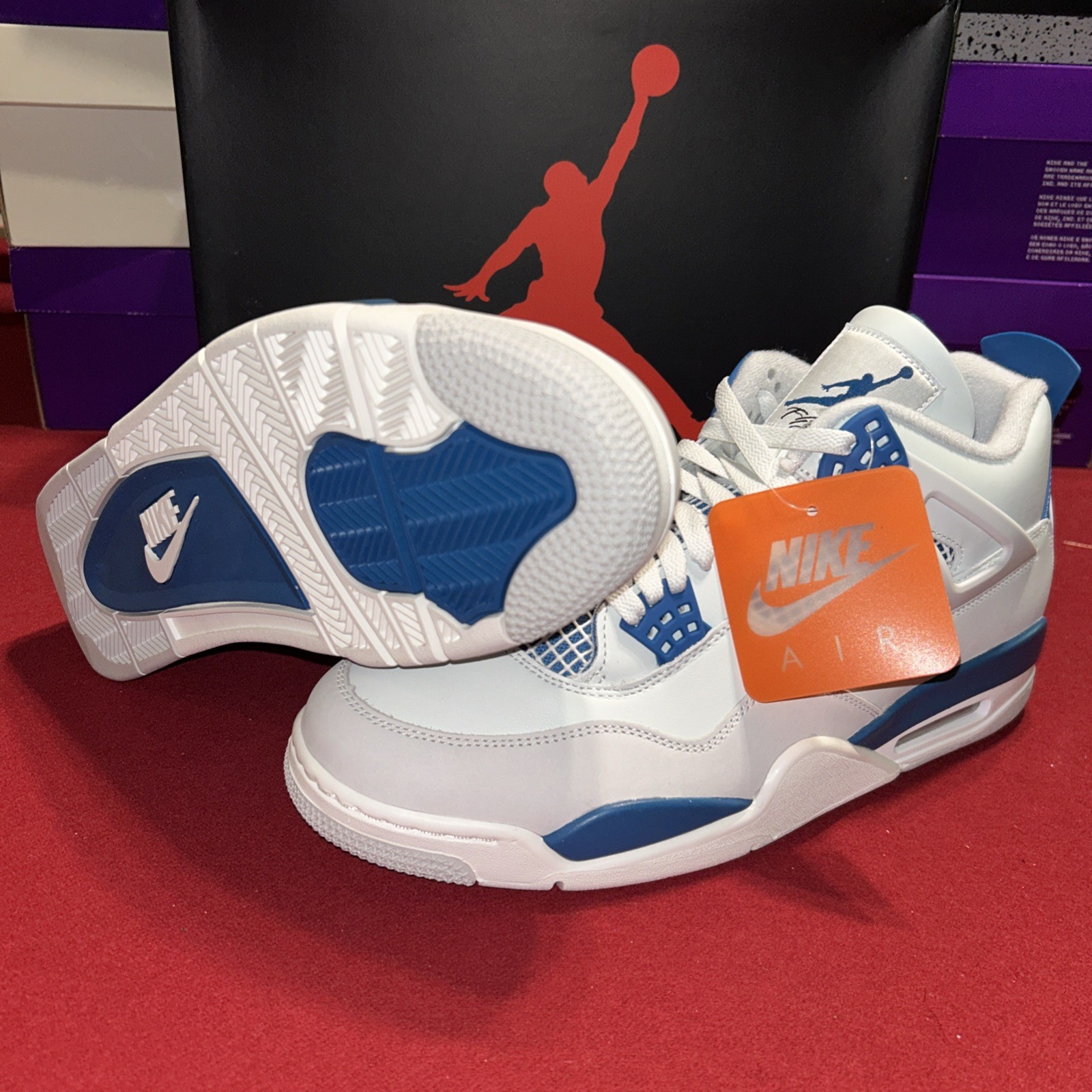 Air Jordan 4 Military Blue
