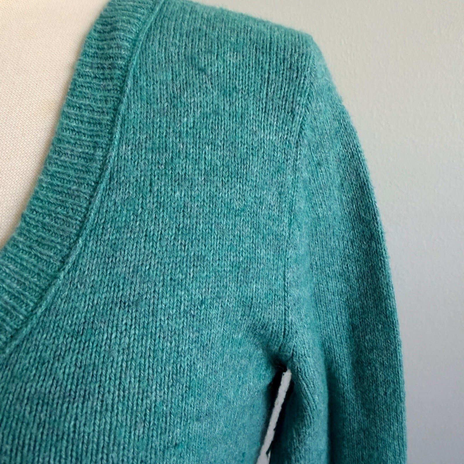 Old Navy V-Neck Sweater Sz M Teal Green Lambswool Angora Blend Knit Preppy