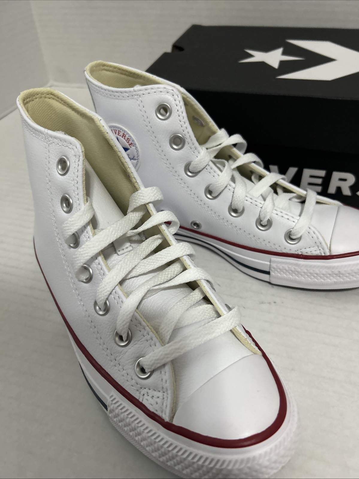 Converse High Top White Leather Size W6 M4 (UZL)